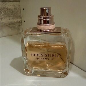 Givenchy Irresistible 1.7oz perfume